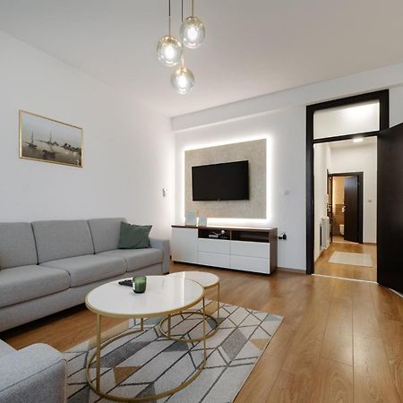 Apartman Square Trg Prijedor Kültér fotó
