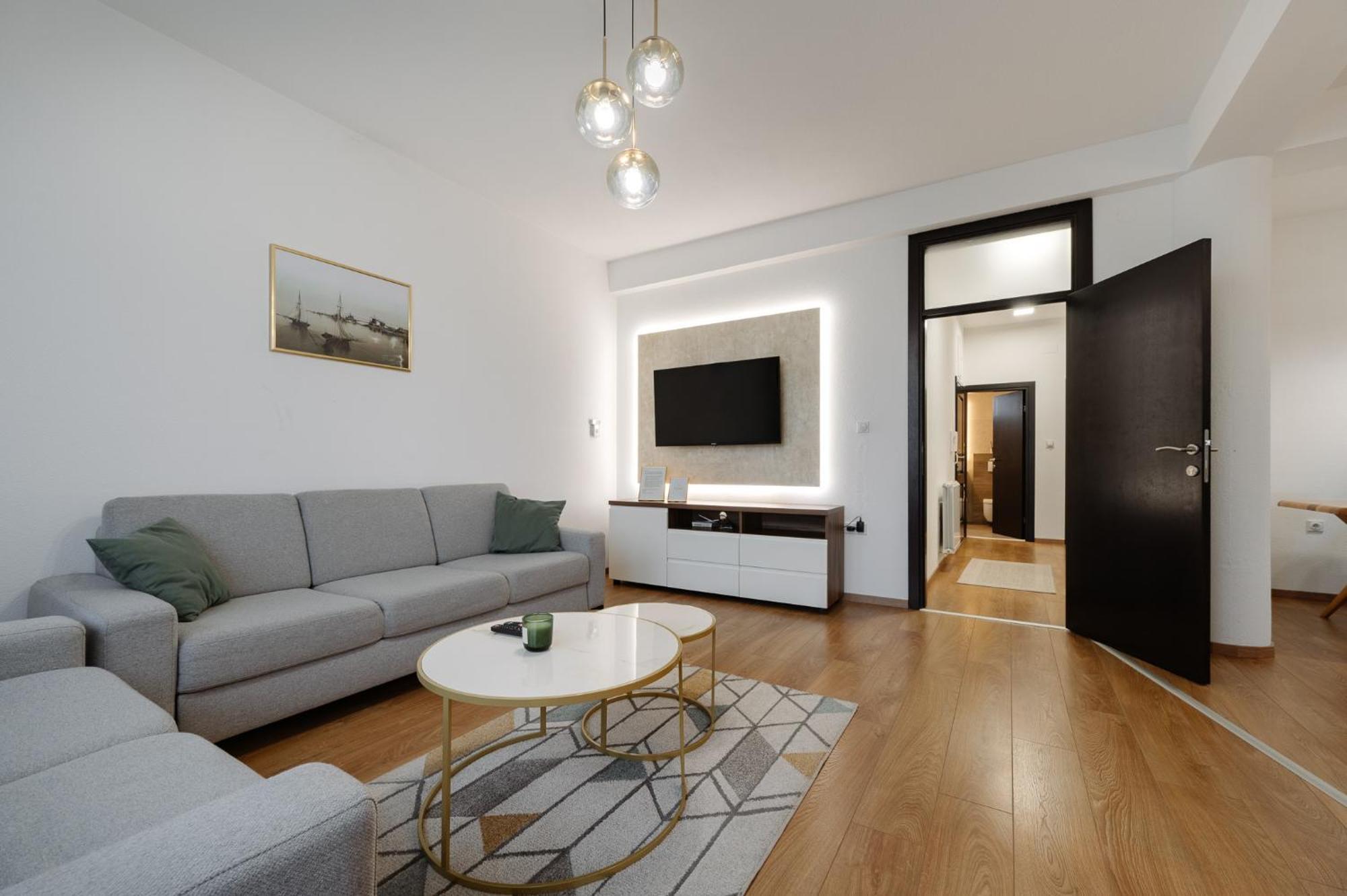 Apartman Square Trg Prijedor Kültér fotó