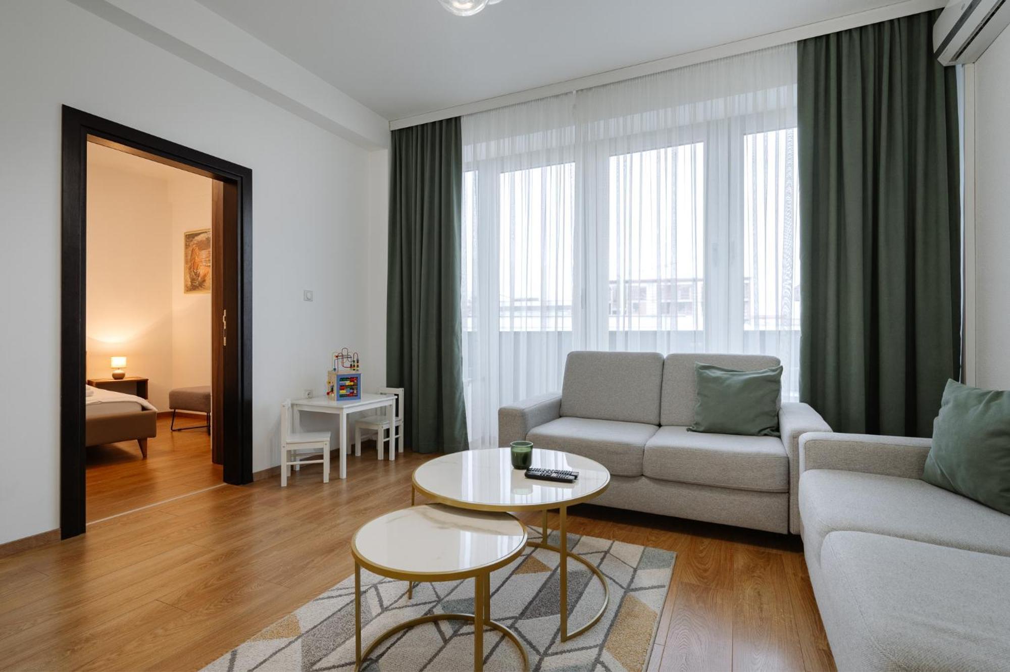 Apartman Square Trg Prijedor Kültér fotó