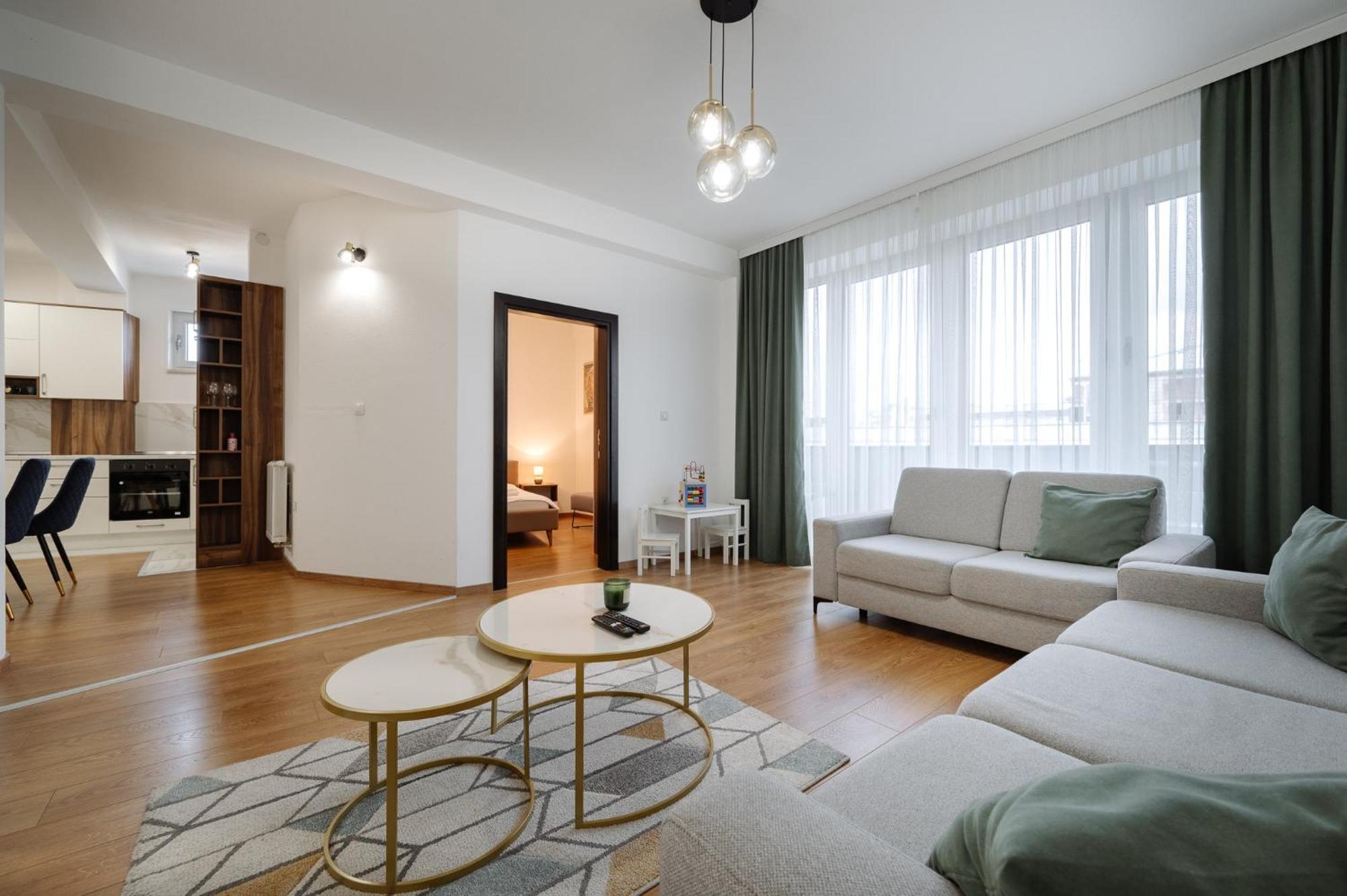 Apartman Square Trg Prijedor Kültér fotó