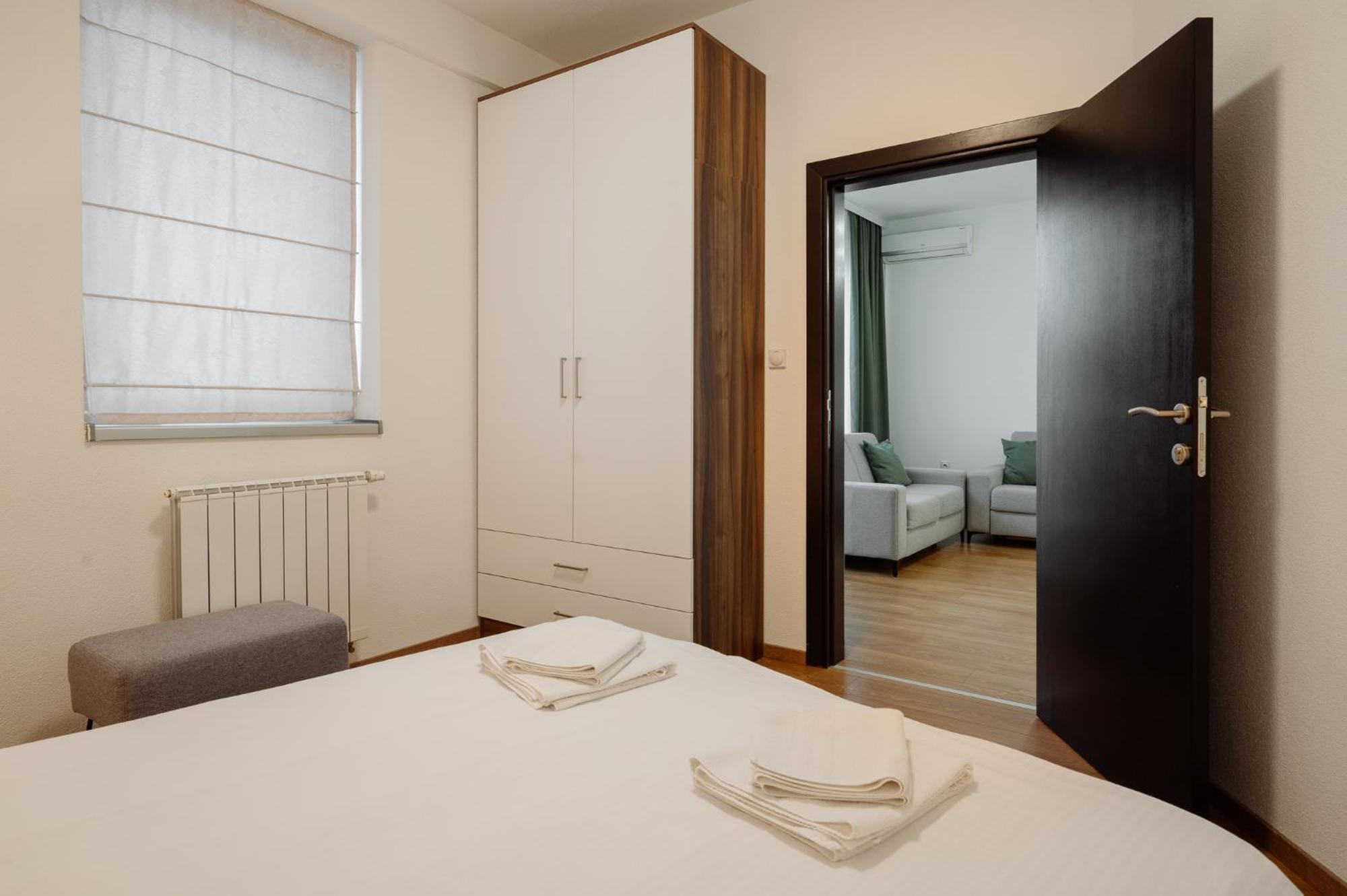 Apartman Square Trg Prijedor Kültér fotó