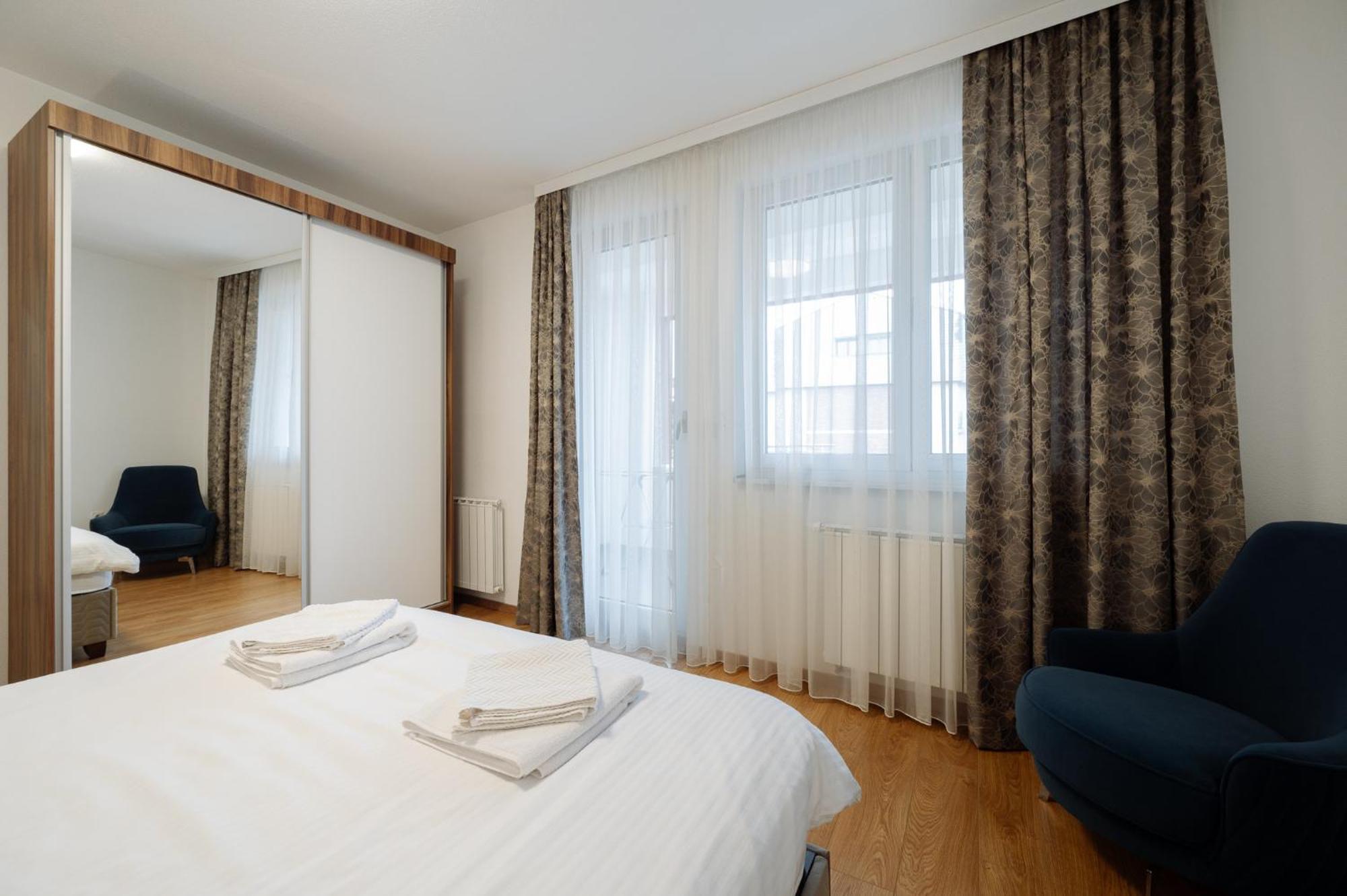 Apartman Square Trg Prijedor Kültér fotó